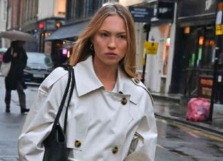 lila-moss-dkny-trench-coat-sale-under-150