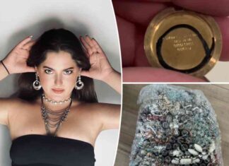 unboxing-facebook-mystery-bundle-shocking-surprises-revealed