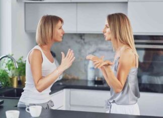 dealing-with-a-pathological-liar-in-the-family-advice-from-dear-abby