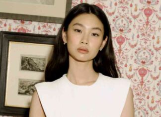 hoyeons-transition-movie-set-to-louis-vuitton-cruise-show