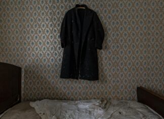 Old Fashioned Kit: Discover Timeless Charm for Your Home Today