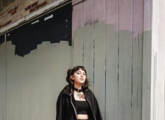 Mall Goth Fashion: Unleash Your Dark Style and Stand Out Boldly