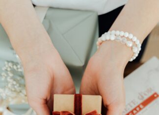 Fashion Exchange: Discover The Secrets To Sustainable Style