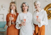 Candy’s Old Fashioned Burgers: Discover Irresistible Flavor Secrets pexels photo 7561066