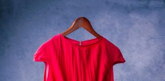 Red Mini Dress: Discover Why It’s The Must-Have Fashion Staple! pexels photo 19895956