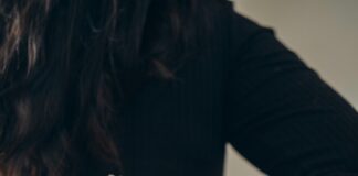 Daisy Edgar-Jones Nude: What Secrets Are Hidden Behind the Scenes? pexels photo 21702756