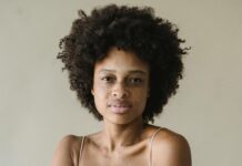 Molly Sims Nude: Discover The Stunning Secrets Behind Her Confidence