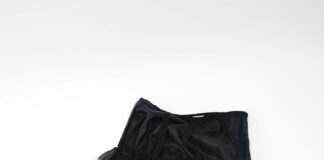 Ruffle Dress: Discover Why This Trendy Style Is a Must-Have! pexels photo 6044015