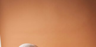 Natasha Lyonne Nude: Discover The Bold Beauty Behind The Scenes pexels photo 9218709 1