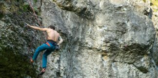 Rocky Mountain Jeans: Discover The Perfect Fit For Adventure pexels photo 12084069