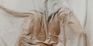 Sarah Paulson Nude: Discover The Stunning Transformations Behind Her Roles pexels photo 12719651