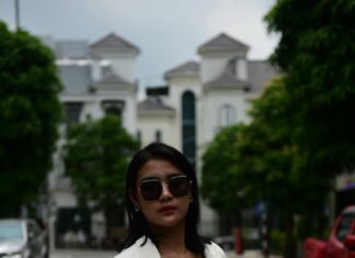 Stripper Heels: Unleash Your Inner Confidence and Style Today