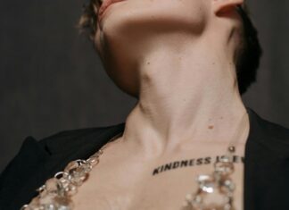 Timothée Chalamet Nude: What Fans Are Saying About His Bold Choice