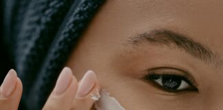 Peter Thomas Roth Eye Patches: Unlock Youthful, Radiant Eyes Today! pexels photo 6635929