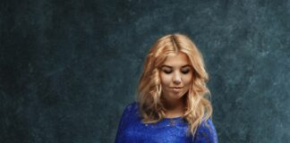 Blue Maternity Dress: Unveil Stunning Styles for Every Mom pexels photo 9479712